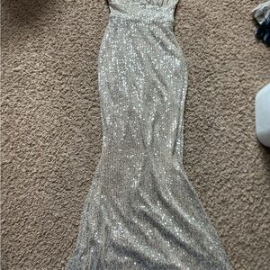 Elegant Silver Sequin Gown for Prom